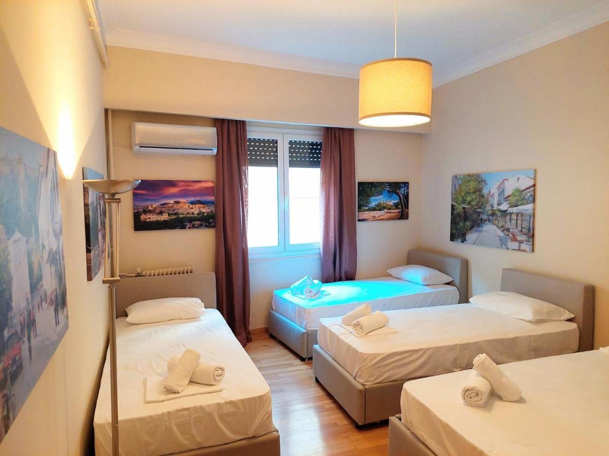 Grand Apartment In Parliament Square Athen Eksteriør billede