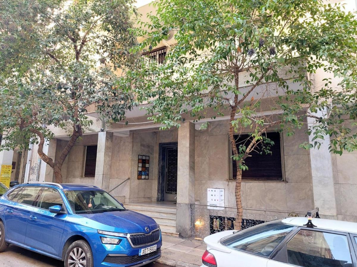 Grand Apartment In Parliament Square Athen Eksteriør billede